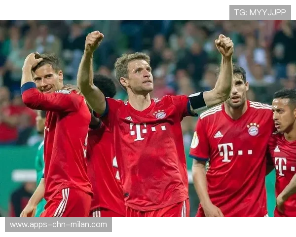 拜仁快速反击中，穆勒回敲助攻打入关键一球