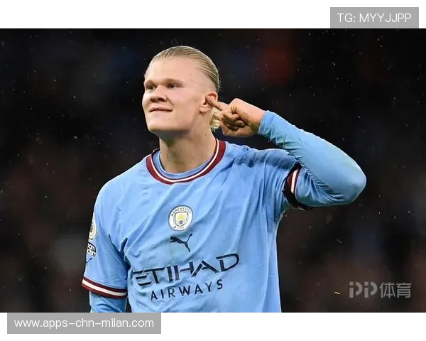 曼城哈兰德远射破网再次证明射手本色